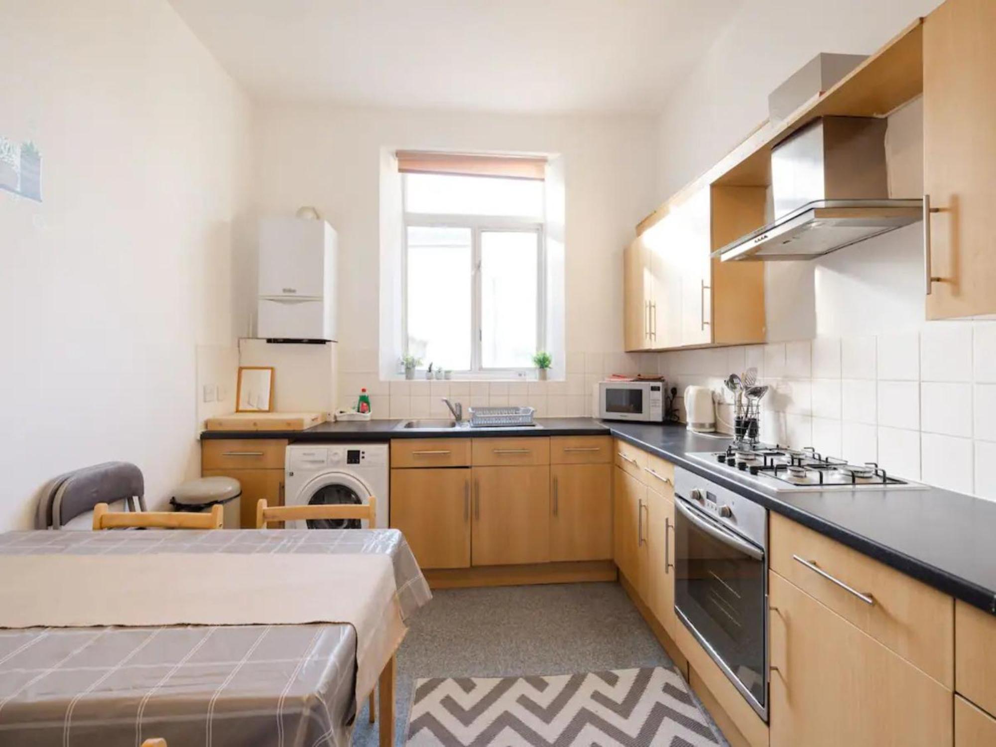 Pass The Keys Spacious 3 Bed Flat Near Kings Cross And Camden