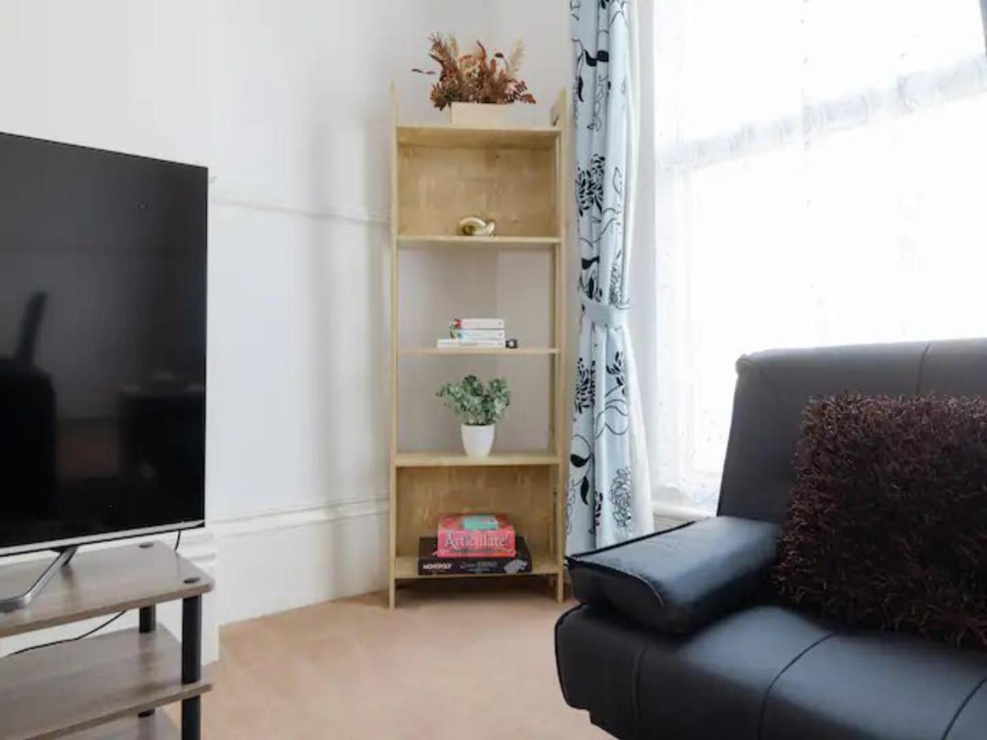 Pass The Keys Spacious 3 Bed Flat Near Kings Cross And Camden Londra