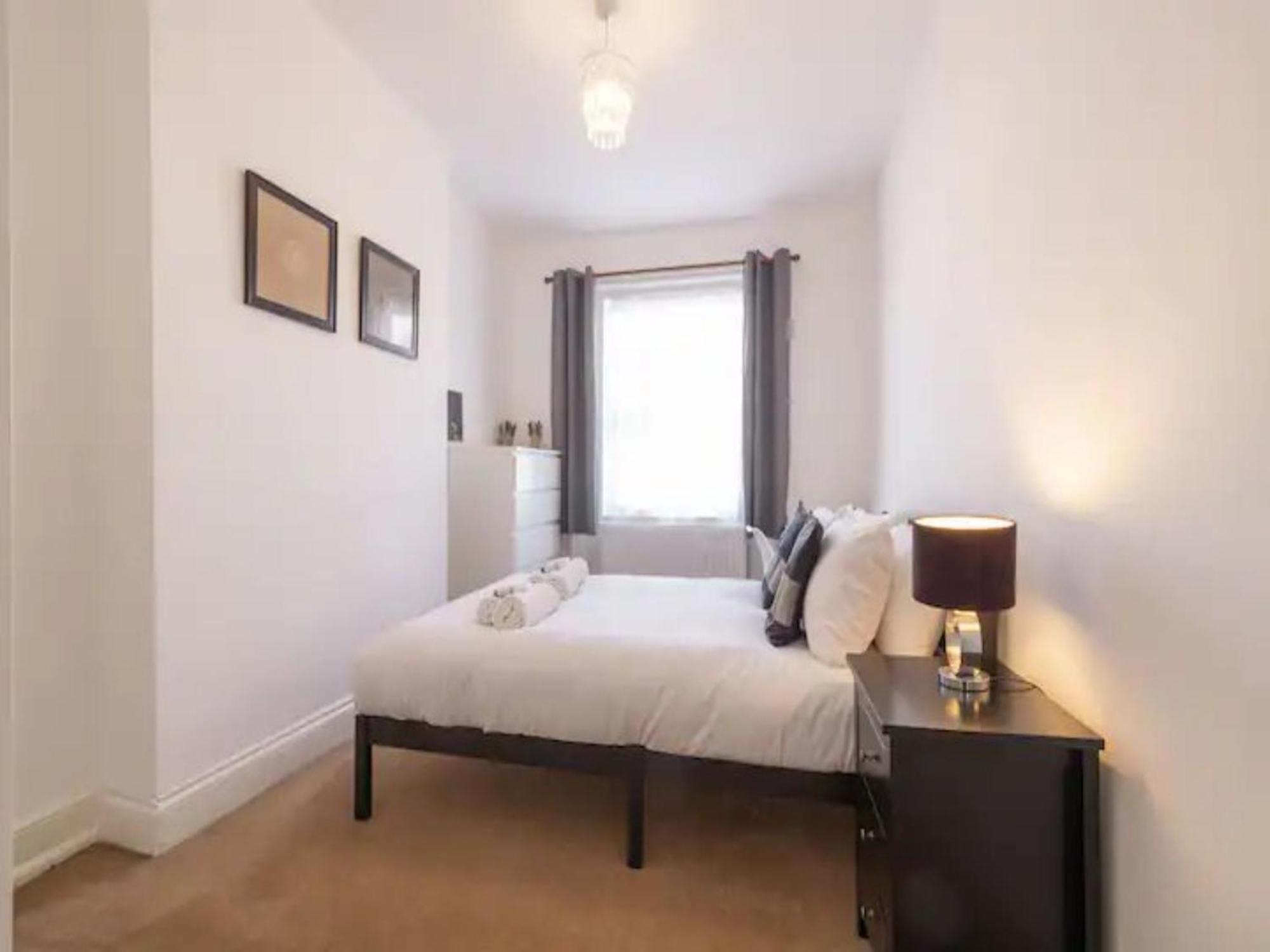 Pass The Keys Spacious 3 Bed Flat Near Kings Cross And Camden